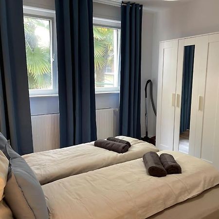 City Apartment 3 Krefeld - 20 Km Dus Airport/Messe Exterior photo